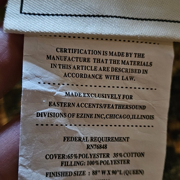 Elegant Gold and Brown Damask Bedding Set - Picture 9 of 11